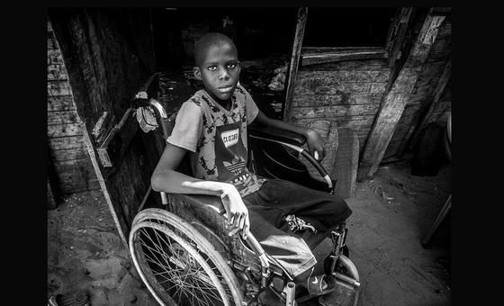 «Окрашивая молчание»: истории инвалидов, попавших в сети торговцев людьми