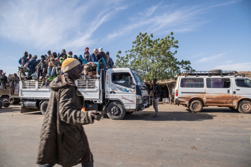 СЮЖЕТ | Африка: как взаимосвязаны золотодобыча и торговля людьми