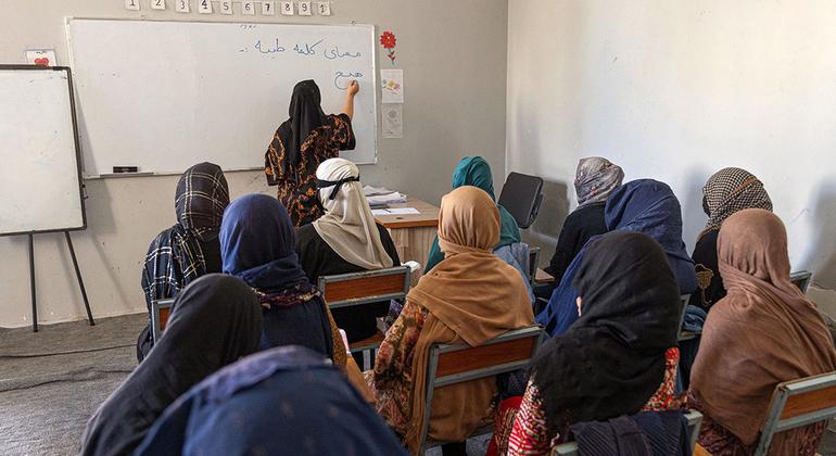 Структура «ООН-женщины» помогает жительницам Афганистана поверить в лучшее будущее