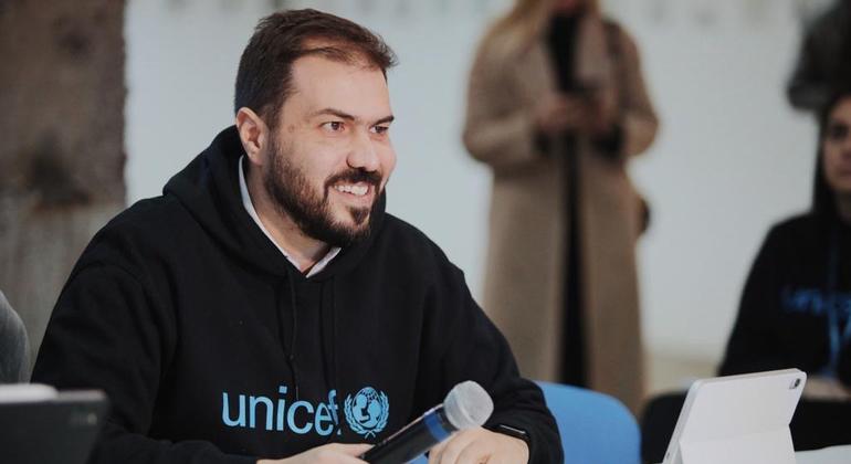 Холодно, темно, нет воды: как ЮНИСЕФ помогает украинцам пережить четвертую зиму войны