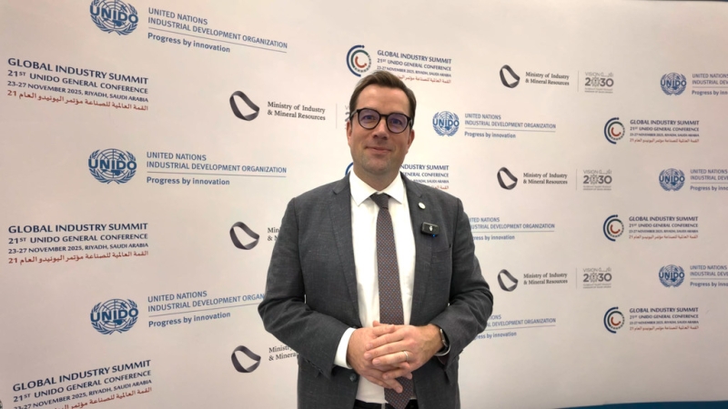 Переломный момент: вывод глобальной индустрии на более справедливый и экологичный путь экономического роста