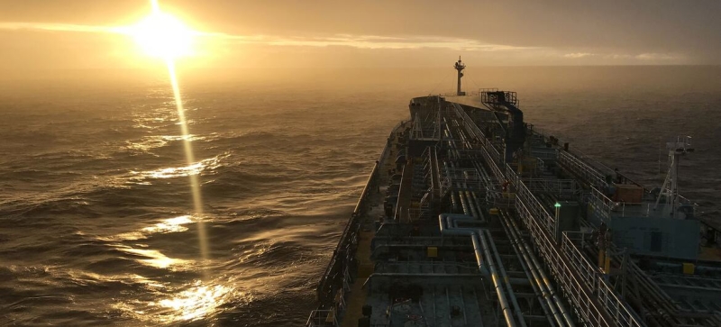 The uncertain situation in the Strait of Hormuz threatens the safety of thousands of sailors