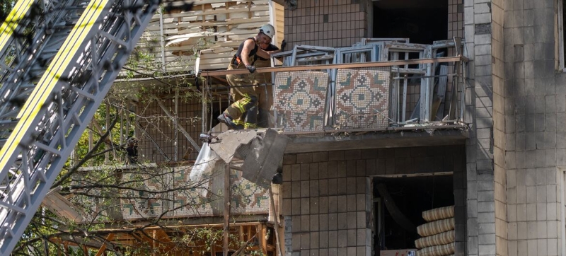 Ukraine: Civilians, including children, were killed and injured in attacks last night